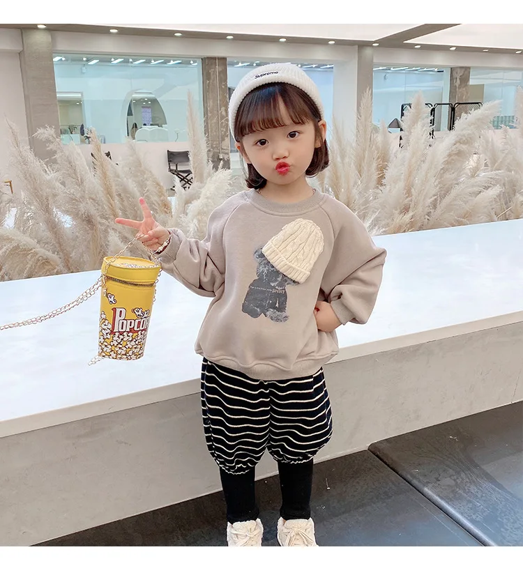 

Children's fleece sweater 2021 new winter clothes foreign style children's Korean version of the trendy baby autumn and winter p