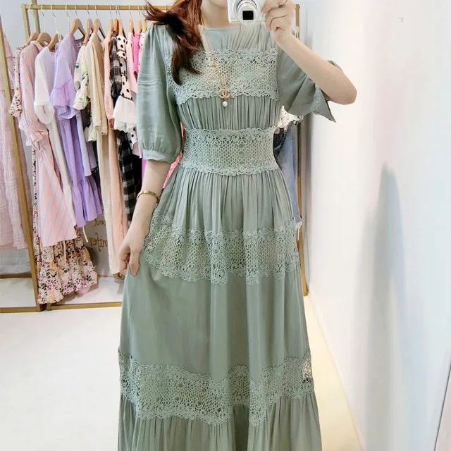 

Spring and summer 2021 New Ladies elegant fat mm temperament show thin dress large fairy hollow lace dress