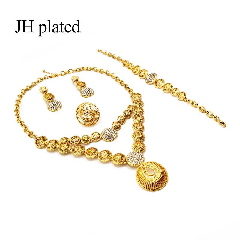 Комплект ювелирных изделий из ожерелья браслета серег и кольца в африканском