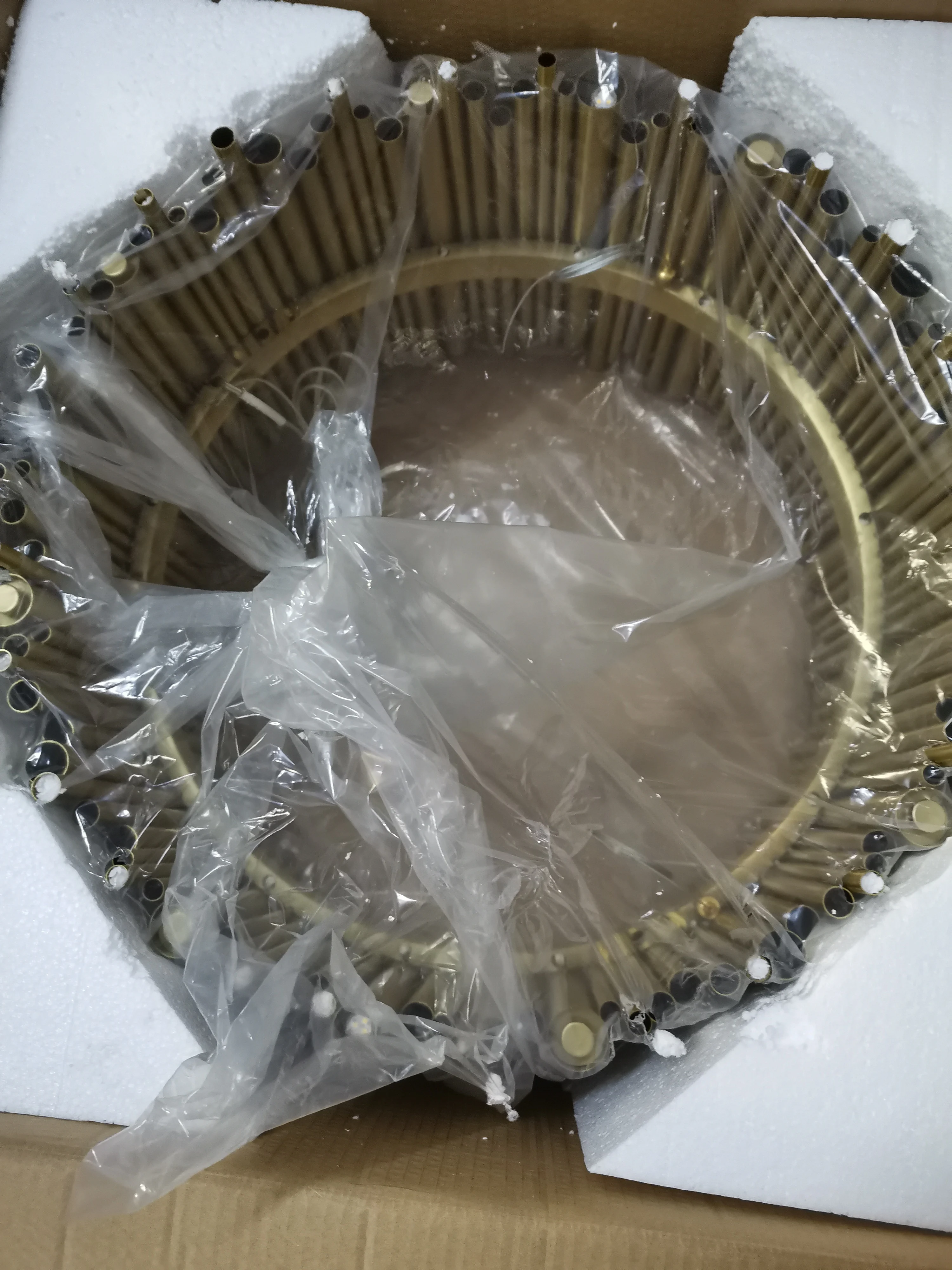 Итальянский дизайн Золотая люстра Brubeck подвесной светильник из алюминиевого