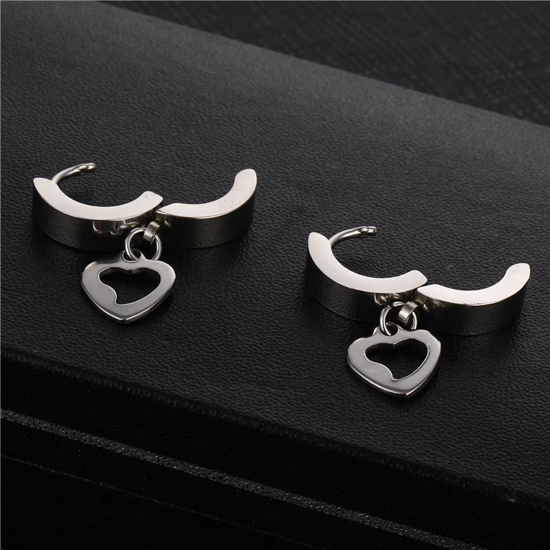 

1Pcs/Hip Hop Trendy Heart Hollow Pendant Earrings Fashion Men&Women Stainless Steel Casual Punk Eardrop Couple Gift Jewelry