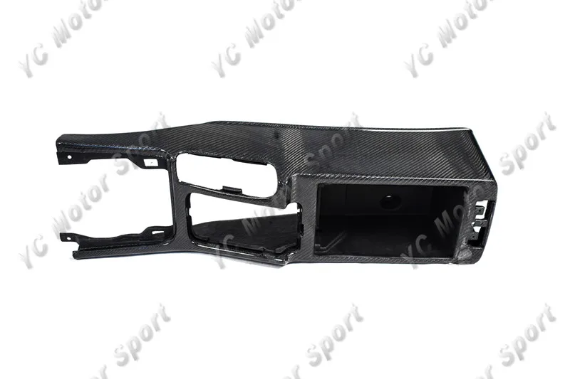 Рисунок 3 - Автомобильные аксессуары из углеродного