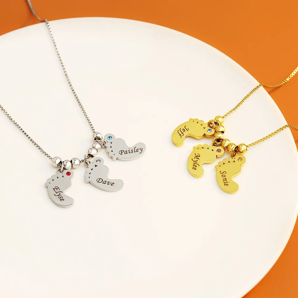 

Customized Name Necklace Stainless Steel Baby Feet Pendant Personalized Jewelry Custom Lettering 12 Color Diamond Necklaces Gift