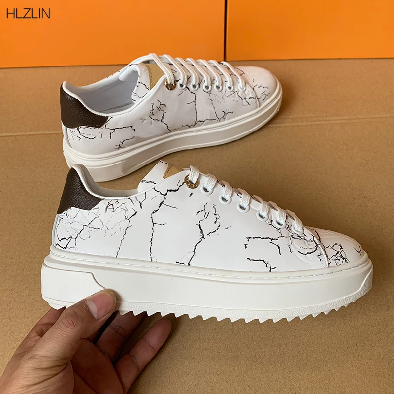 

New fashion 2021 autumn and winter leather lace-up casual sneakers thick-soled breathable sneakers ladies vulcanized shoes