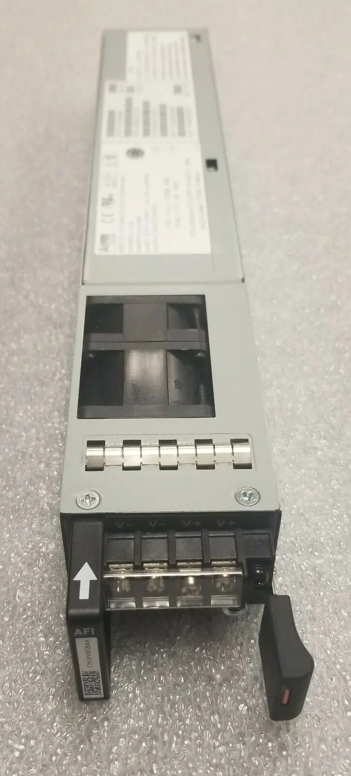 

Источник питания Juniper JPSU-650W-DC-AFI 650W DC EX4550 QFX3500 QFX3600 QFX5100