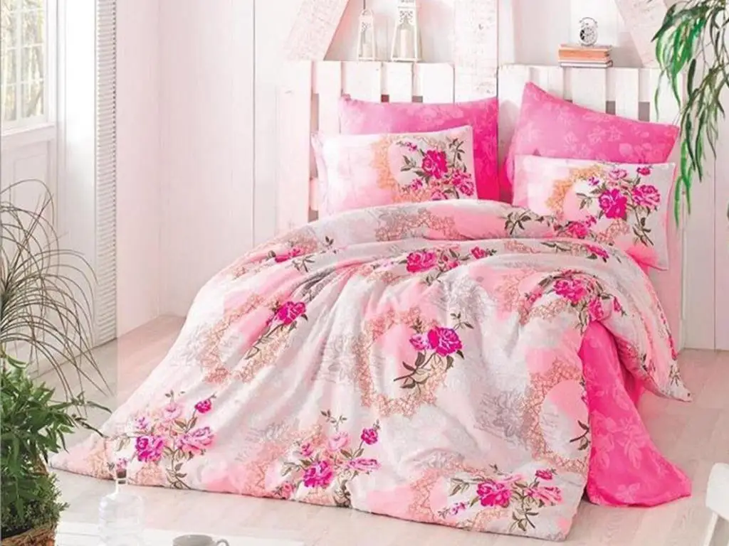 

Dowry Wonderland Rose Garden Double Personality Duvet cover set Pink
