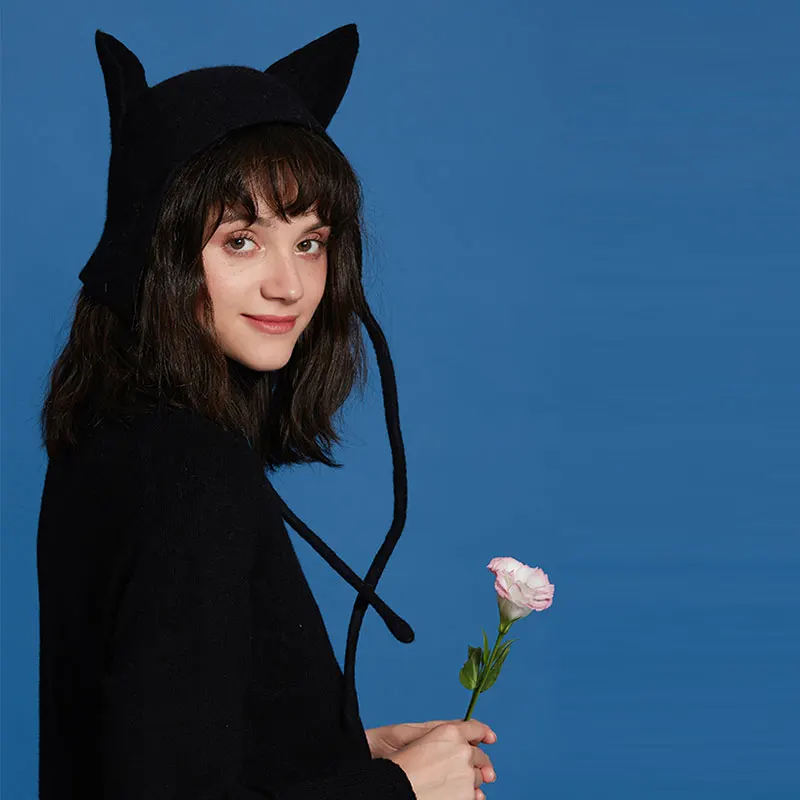 Женская шерстяная шапка ручной работы на осень и зиму с милыми кошачьими ушками