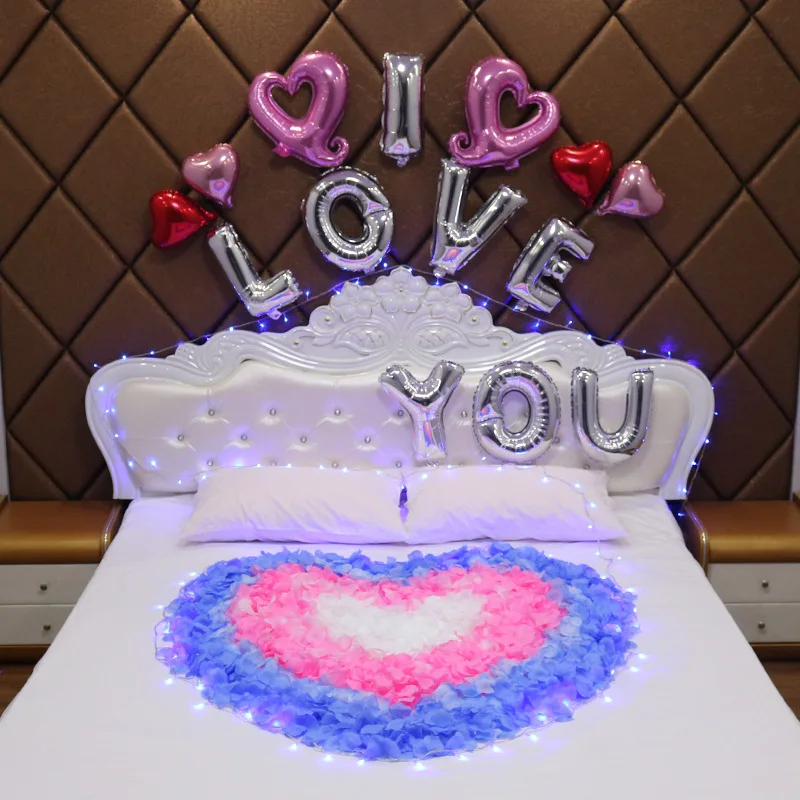 

100pcs/lot 5*5cm Artificial Flowers Simulation Rose Petals Decorations Wedding Marriage Room Rose Flower