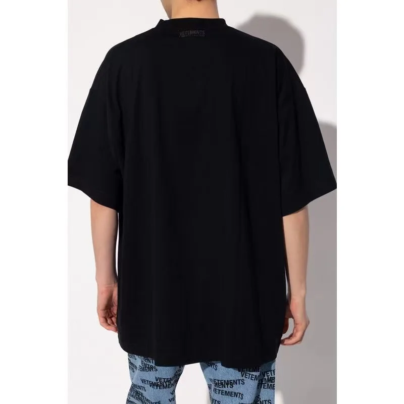 Футболка Мужская/женская оверсайз с графическим логотипом коротким рукавом |