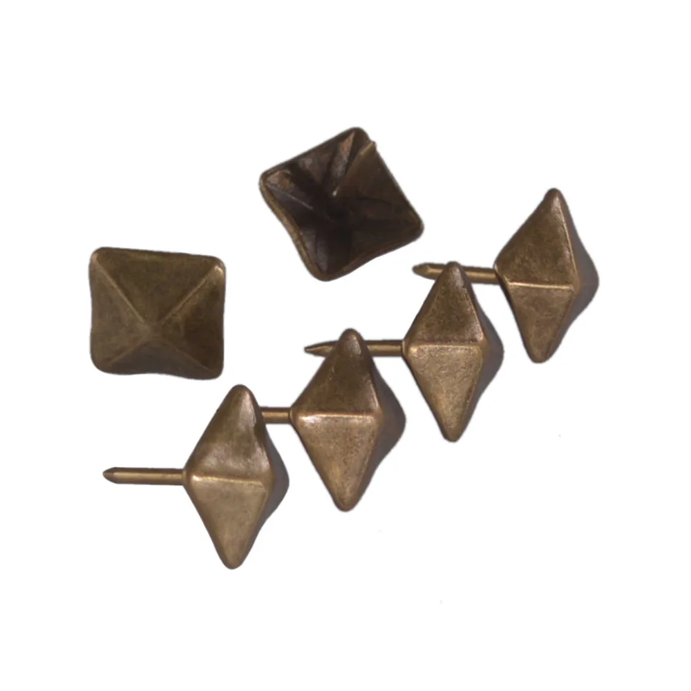 Набор из 100 заменяемых бронзовых античных квадратных шпилек в виде пирамиды