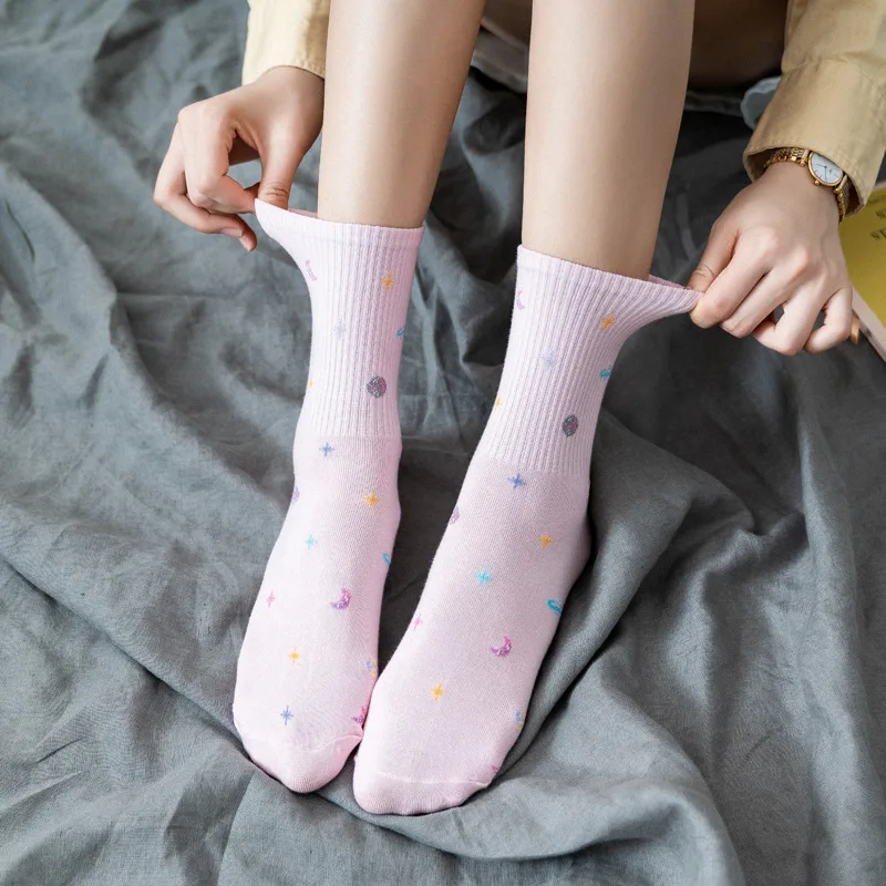 

Korean Version Of The Universe Star Sky Tube Socks Female Creative Moon Student Sports Breathable Skateboard Women Tide Socks