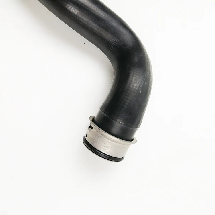 

A2125014784 Water Tank Connection Upper Water Hose 2125014784 For Mercedes Benz E/CLS 320/400 Coolant Rubber Water Hose Pipe