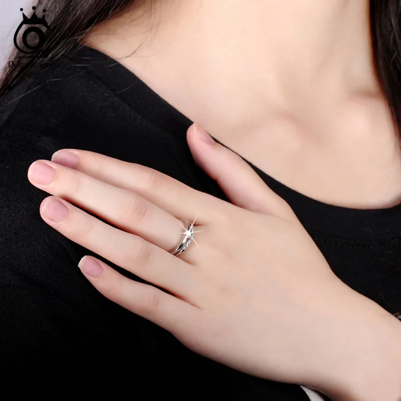 Женское кольцо ORSA JEWELS серебряное с регулируемым размером и кубическим цирконием