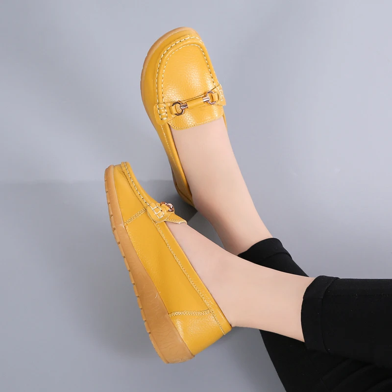 Tenis Feminino 2021 Hot Size Light Soft Sport Shoes Women Tennis Shoes for Outdoor Female Stability Walking Sneakers Trainers