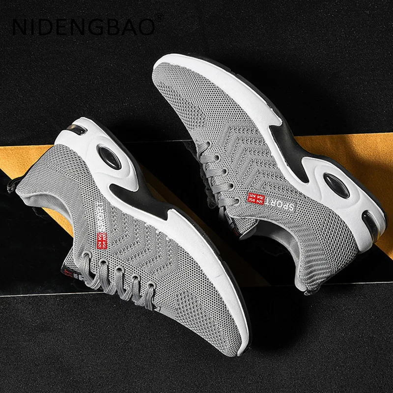 Men Sneakers 2021 Lightweight Breathable Outdoor Trekking Mountaineering Running Male Casual Sports Shoes Tenis Masculino