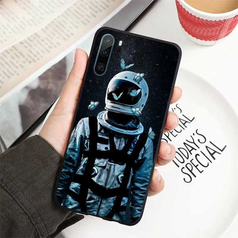 

American Astronaut Report pattern Phone Case For Huawei honor Mate P 10 20 30 40 i 9 8 pro x Lite smart 2019 nova 5t