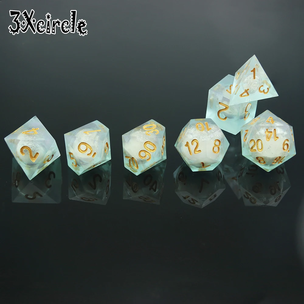 Высококачественный нежный многогранный набор квадратных угловых игральных