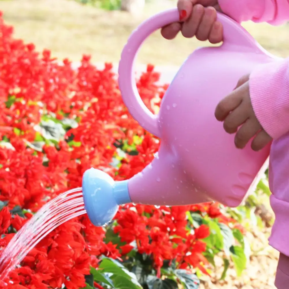 

1.5L Garden Watering Can Plastic Durable Elephant Shape Lovely Watering Sprayer Yard Plant Watering Tools for Kids