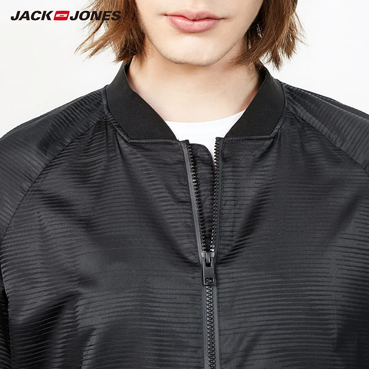 Мужская бейсбольная куртка Jack Jones однотонная короткая для отдыха | 218321517 одежда
