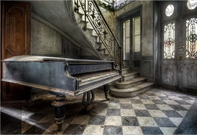 Фон для фотосъемки винтажный замок внутри пианино лестница старое здание среднего возраста архитектура брошенная комната фон