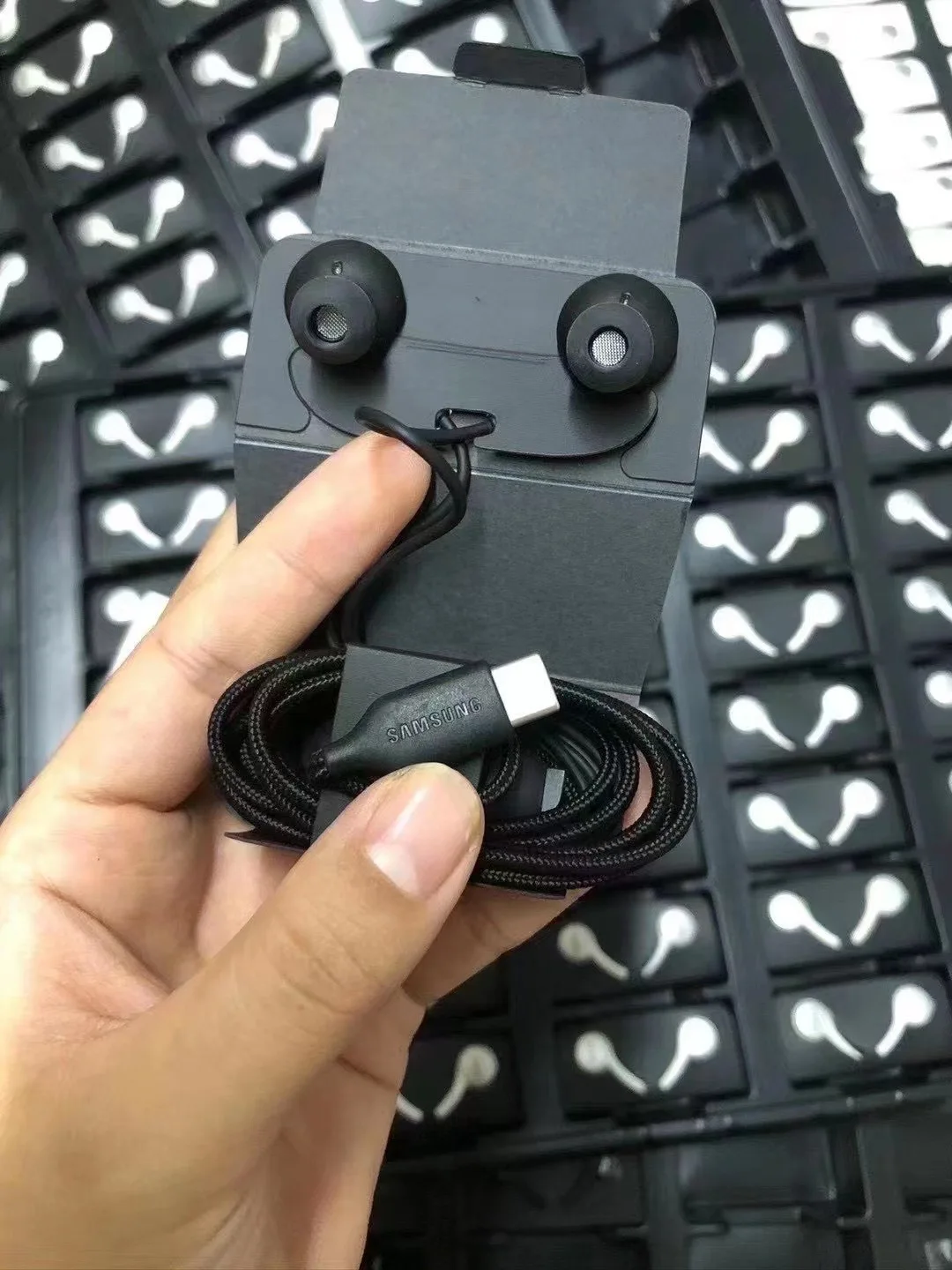 

10 ps/lote EO IG955 Tipo-c In-Ear Fones De Ouvido Com Fio Microfone Headset para Galaxy S20 note10 S10 USB-C Fone de Ouvido