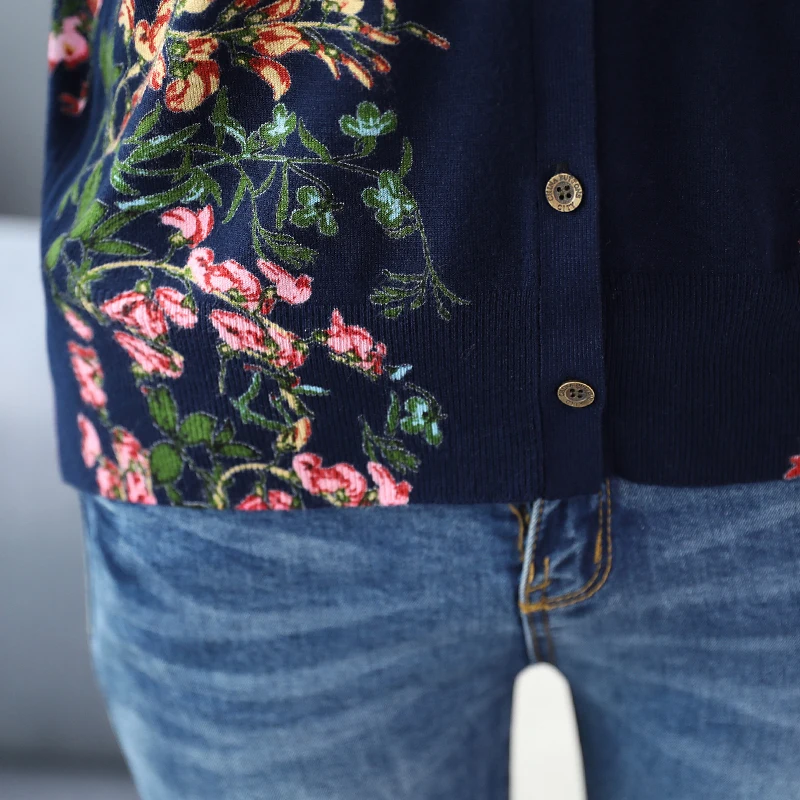 

Print Sweater Women New Autumn Casual V Neck Sweater Cardigan Outerwear High Quality Knitted Single-breasted Cardigans