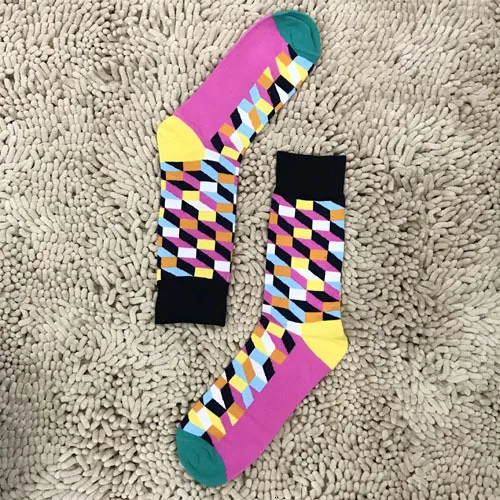 

10 Pairs/lot Men Plaid Geometric Colorful Socks Combed Cotton Funny Socks Hip Hop High Quality Spring Winter Socks For Gifts