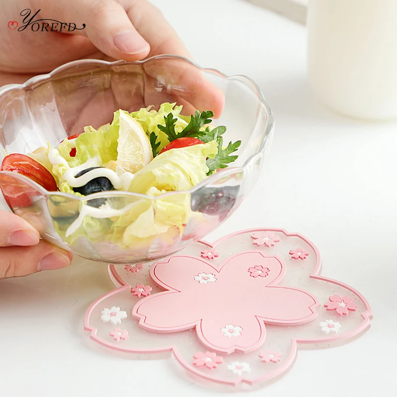 OYOREFD 2Pcs/set Cherry Blossom Heat Insulation Table Mat Office Anti-skid Tea Cup Milk Mug Coffee Coaster Accessories |