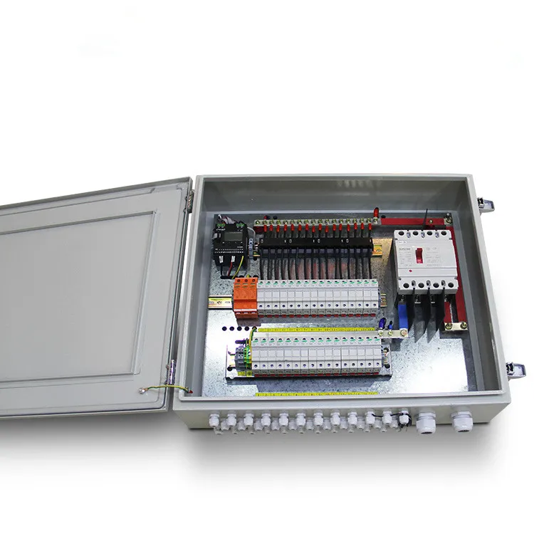 

Factory OEM Support High Reliability IP65 Waterproof PV Solar System DC Combiner Box