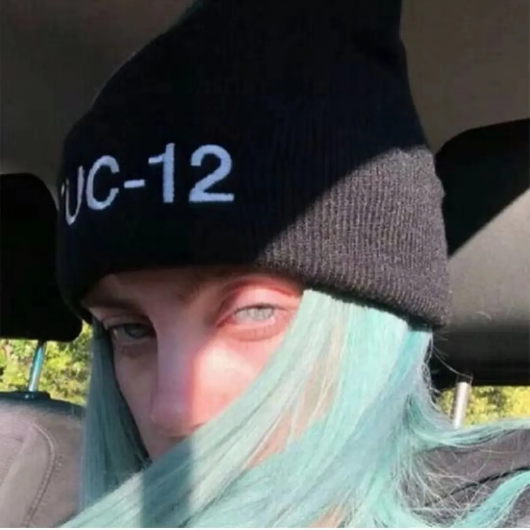 Новая Шапка-бини Billie Eilish, FUC-12, Повседневная зимняя хлопковая шапка для мужчин и женщин, однотонный вязаный берет, Прямая поставка