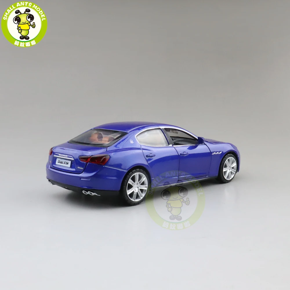 1/32 Maserati Ghibli литая под давлением Модель автомобиля игрушки для детей мальчиков и девочек Подарки звуковое освещение Вытяните назад