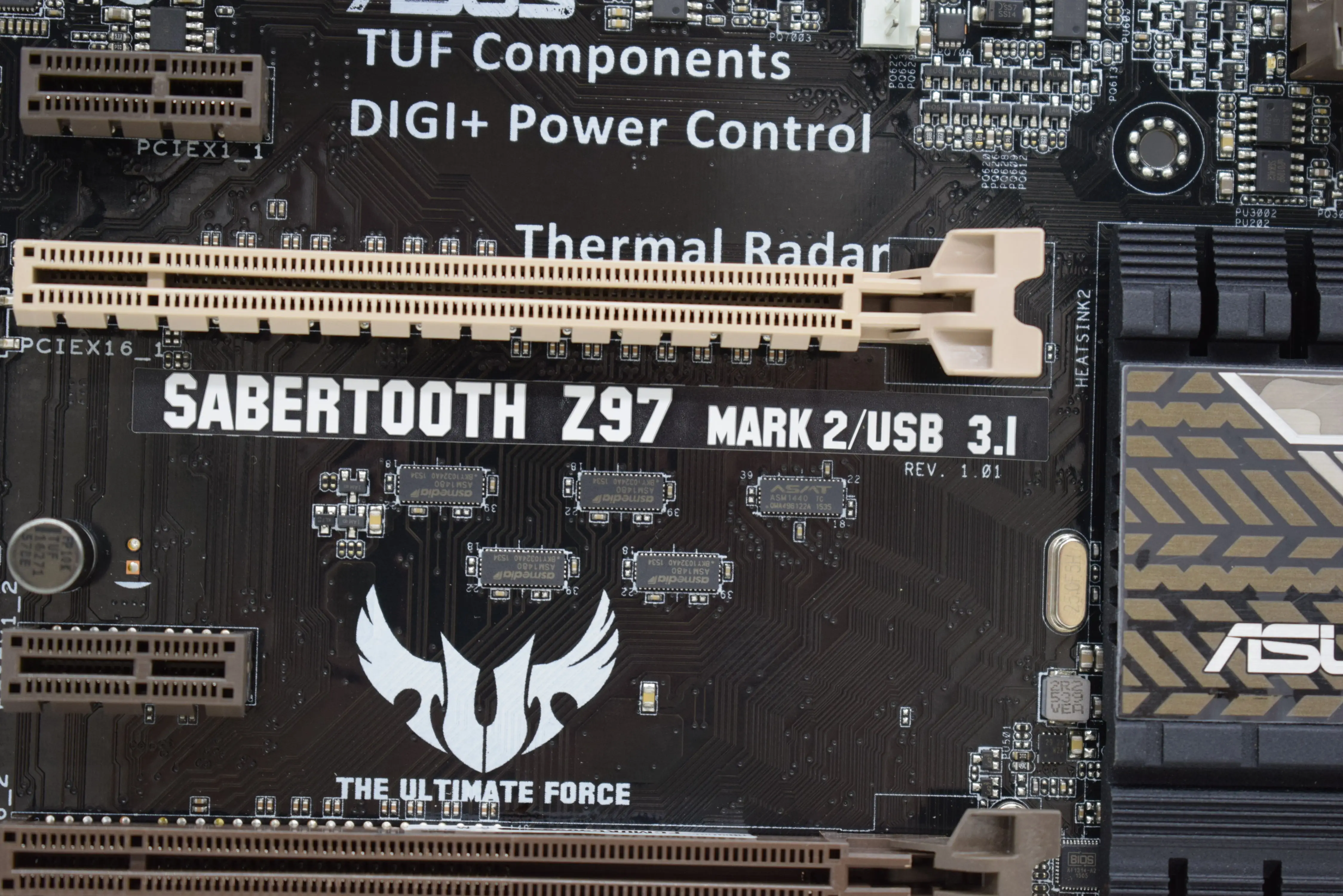 Online Für ASUS SABERTOOTH Z97 MARK 2/USB 3,1 Motherboard LGA1150 DDR3 Z97 USB 3,1 SATA3 Desktop Motherboards Core I7/i5/i3 Prozessoren