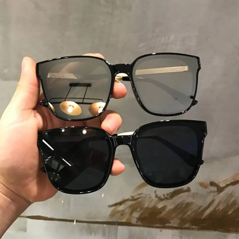 

2021 Flat Top Oversize Square Sunglasses Women Fashion Retro Gradient Sun Glasses Men Blue Big Frame Vintage Eyewear UV400