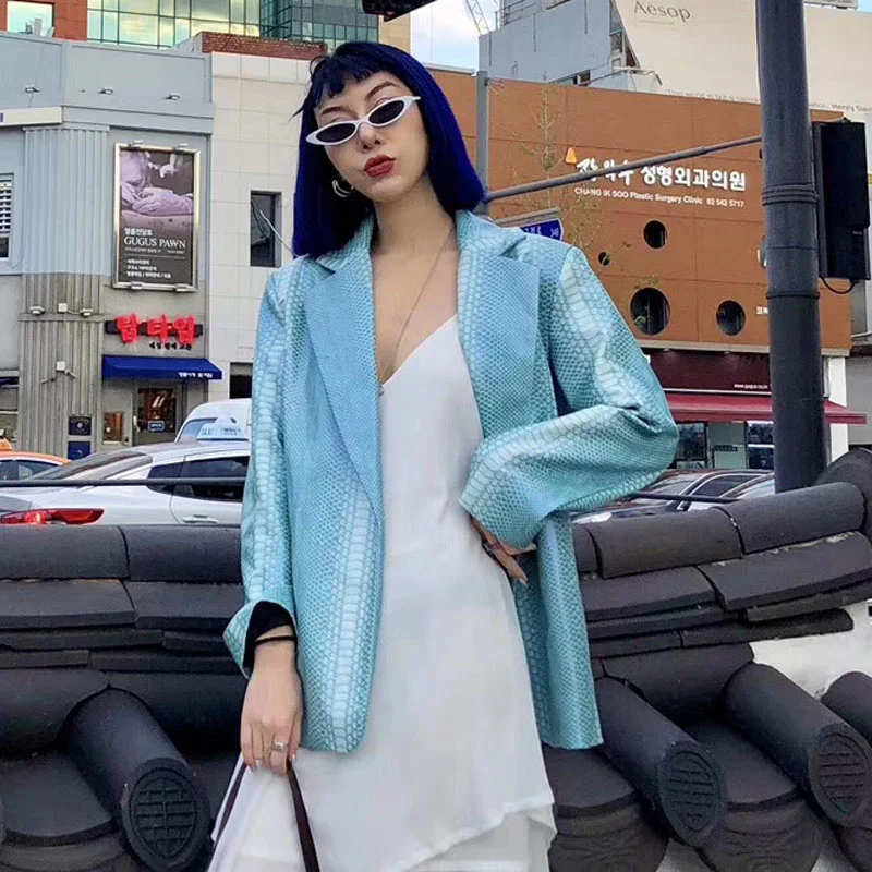 

Женский блейзер из натуральной кожи SHZQ