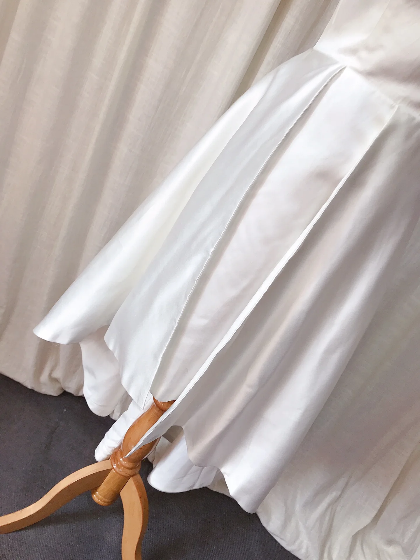 QSYYE-Vestidos cortos de satén para novia, ropa de boda de Parte delantera corta, espalda larga, sin mangas, alto-bajo, con escote en V