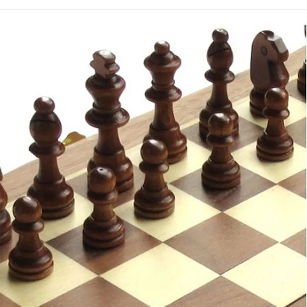 

Portable Folding Wooden International Chess Set Pieces Set Board Game Funny Game Chessmen Collection Board Game