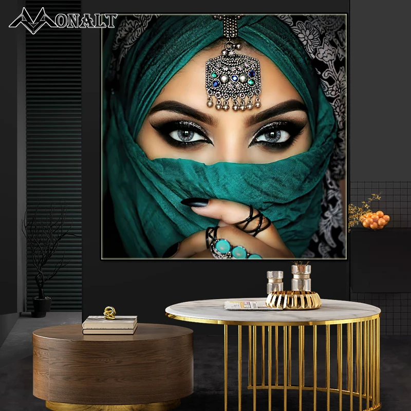 Зеленая вуаль с большими глазами арабская женщина Исламская стена искусство