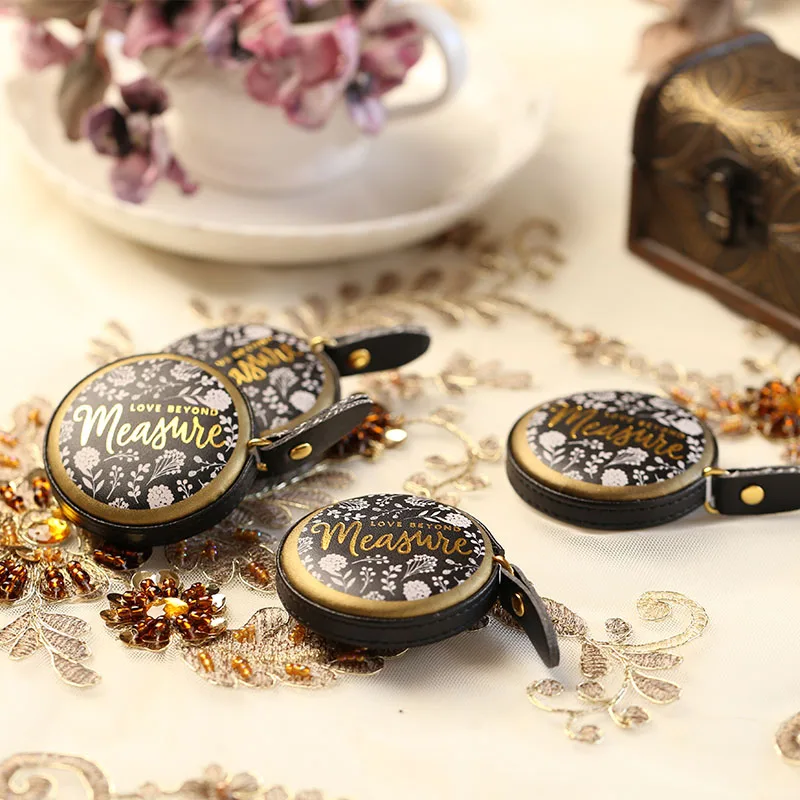 

1 шт. измерительный прибор для рулетки, инструмент для измерения шитья, Алюминиевая линейка для квилтинга для вязания, рукоделия, шитья, изме...