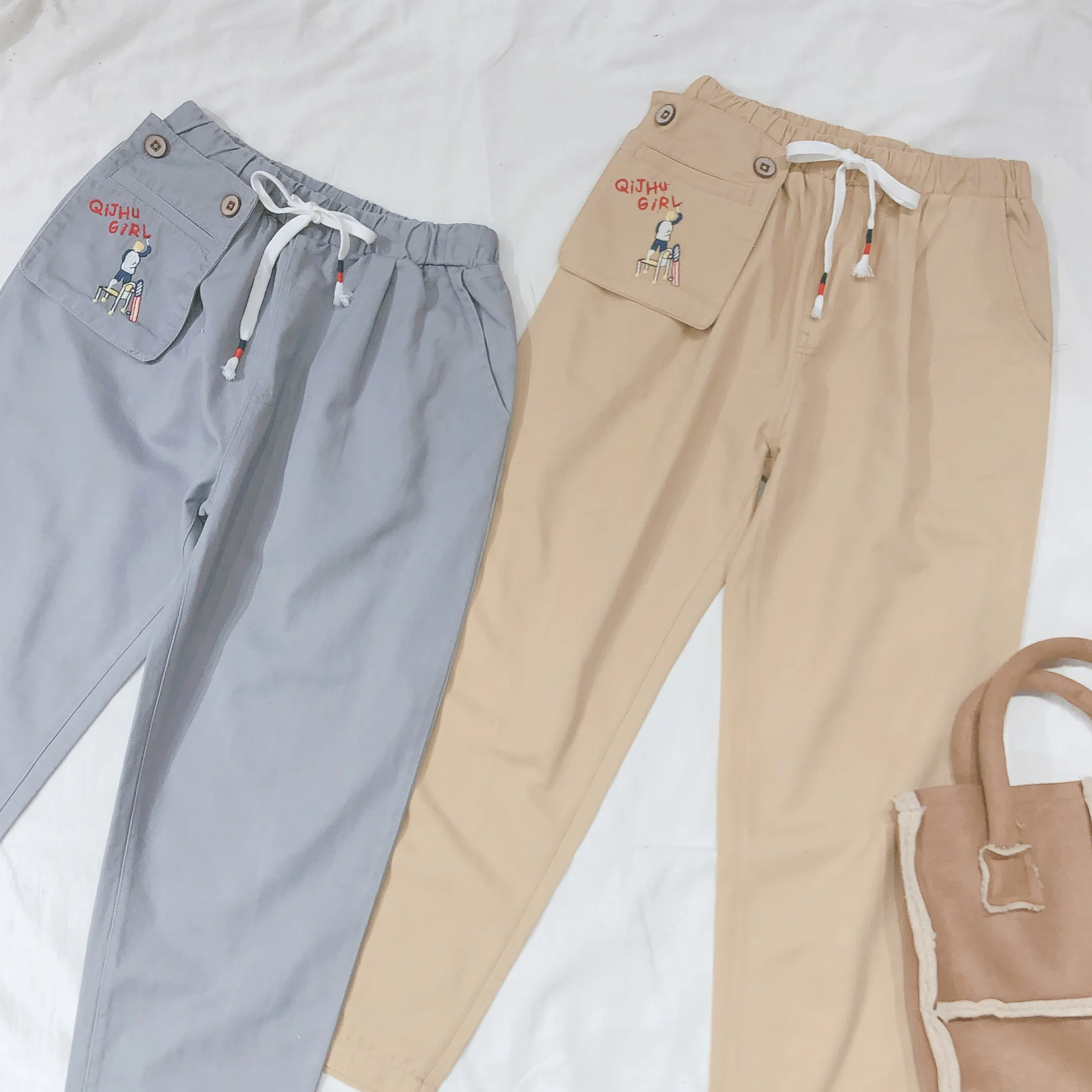 

Japanese Women Autumn New Straight Pants Cartoon Casual Pants Wild Student Splice Pocket Retro Cute Boy Embroidery Striped Pants