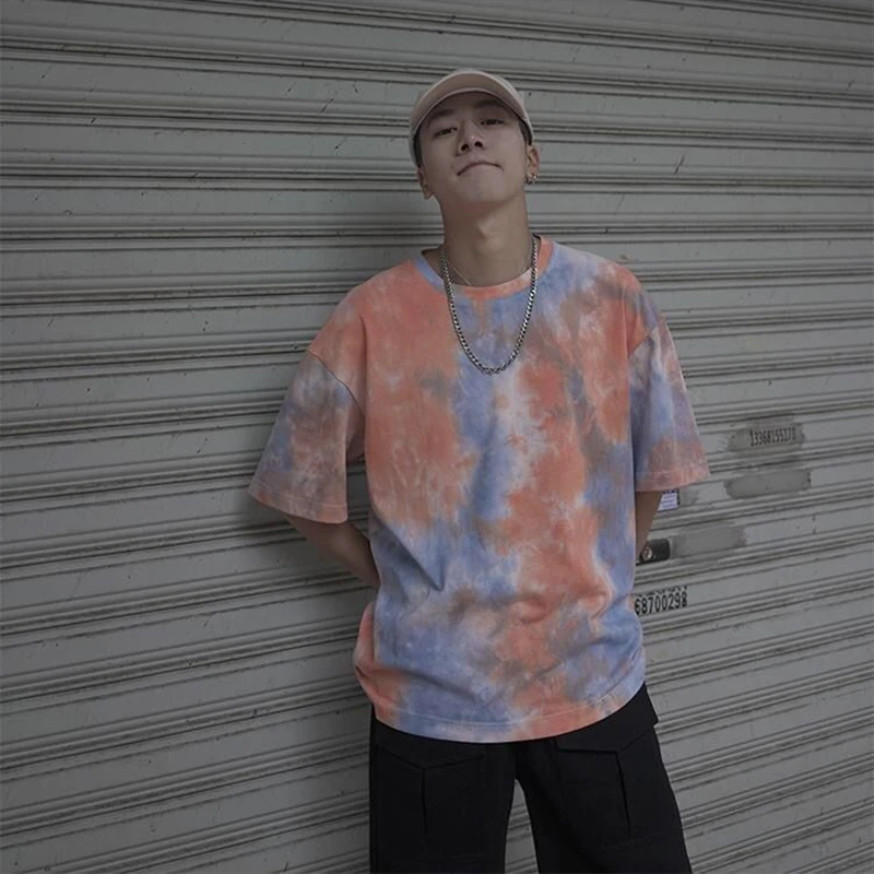 

Men's Tie Dye Gradient Loose Fashion Harajuku T-shirts Print Hip Hop Short Sleeve Tops Male Couple Streetwear Casual T Shirt Men