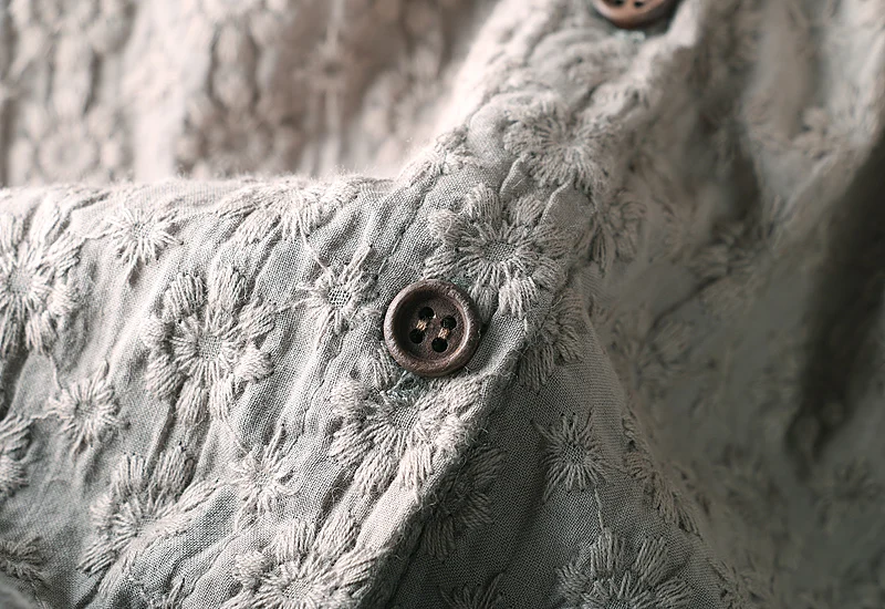 

2021 New Spring Women Cotton and linen Tops Japan Style Crochet flower Turndown Collar Solid Color Embroidery Long Sleeve Shirt