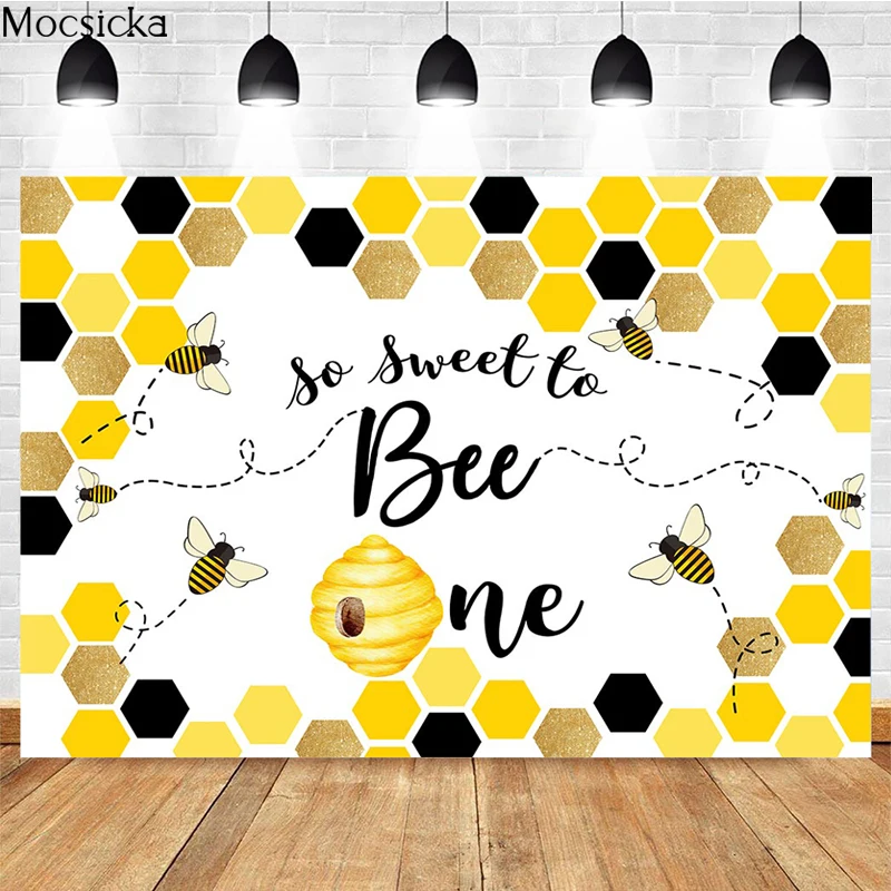 

Mocsicka So Sweet To Bee Photography Background Honeycomb Bee Decoration Props Child Portrait Photo Backdrop Studio