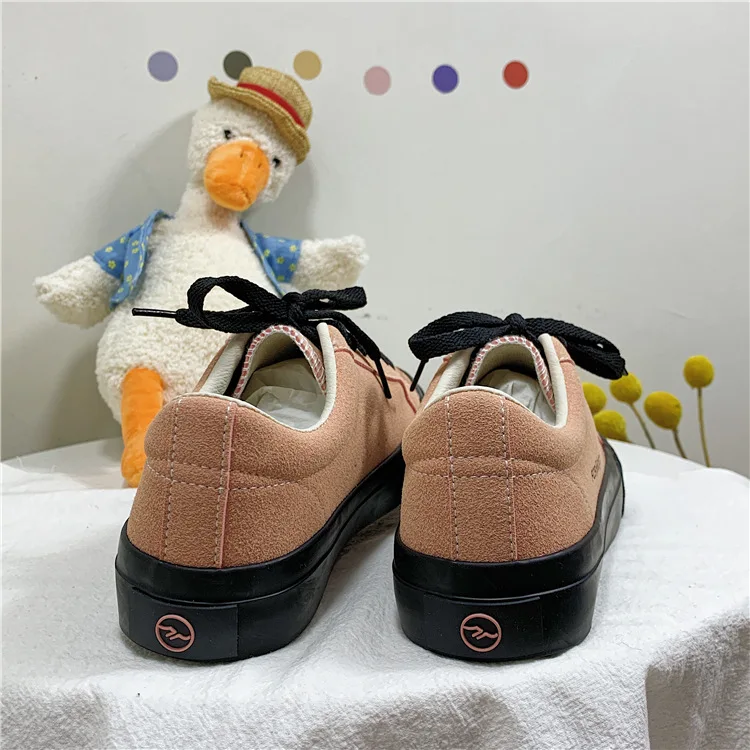 

2021 Spring And Summer New Women's Low Top Fashion Suede PU Material Pink Sports Shoes Are Specially Made For You