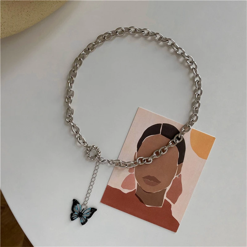 

Butterfly necklace female design sense ins hip hop cold wind simple decoration accessories clavicle chain necklace wholesale