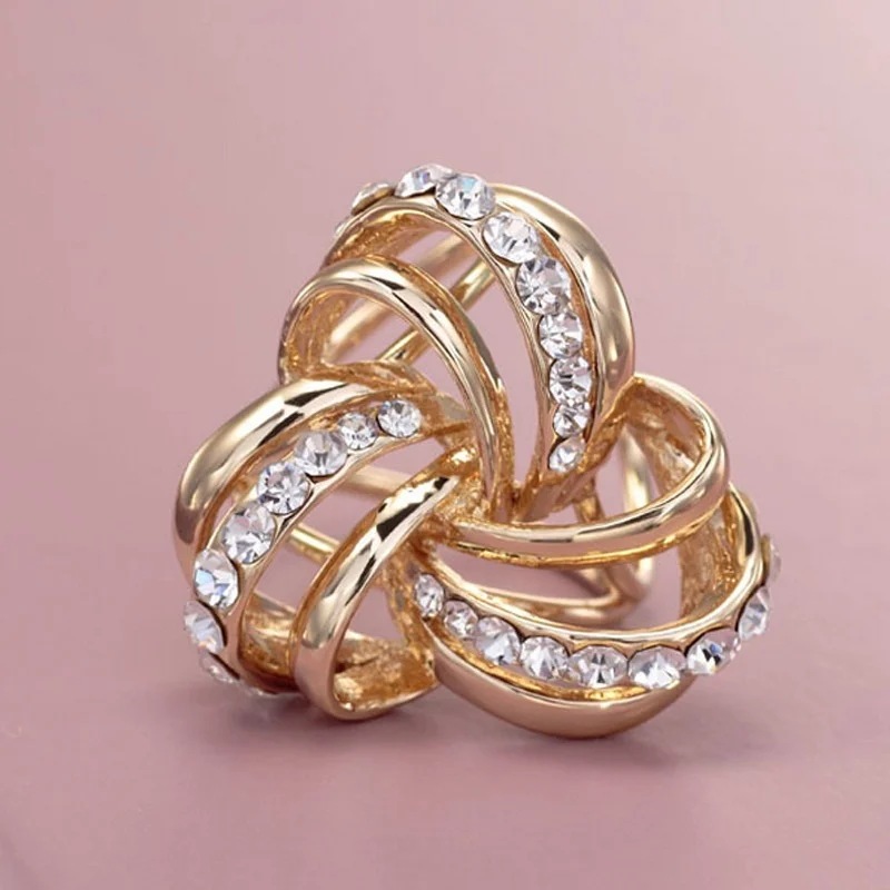 

Fashion Simple Women Shawl Ring Clip Scarves Fastener Crystal Silk Scarf Buckle Brooch Wedding Jewelry Lady Classic Gift 29x29mm