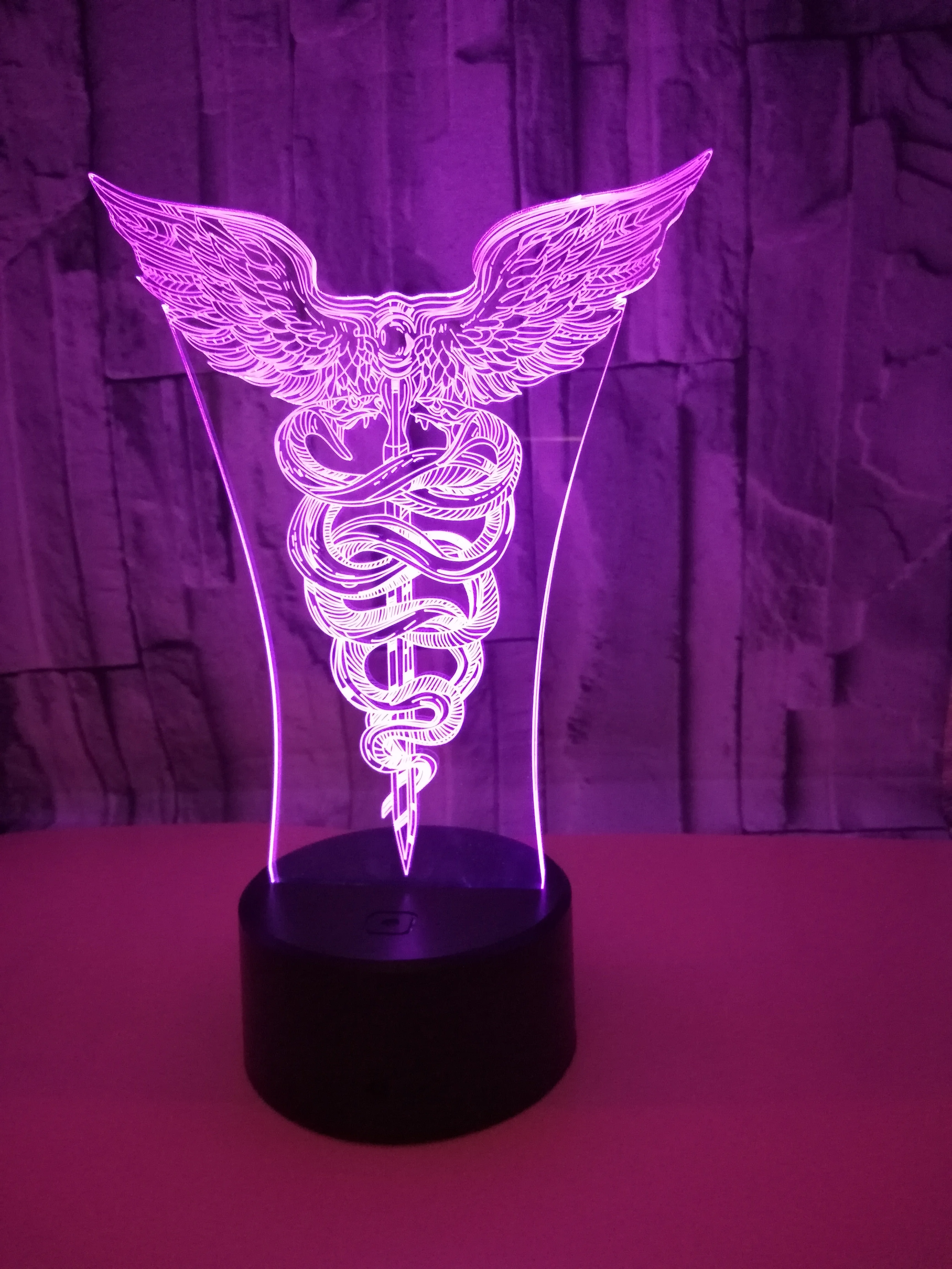 Мультяшная фигурка модель 3D ночник светодиодная лампа 7 цветов меняющая цвет