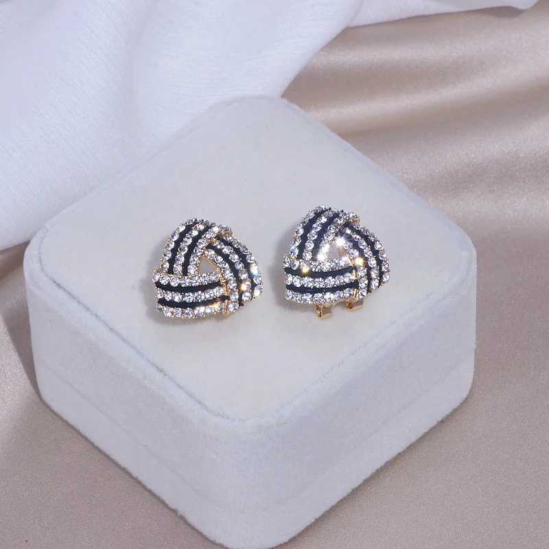 Новый дизайн простой большой серьги-гвоздики геометрической формы для женские