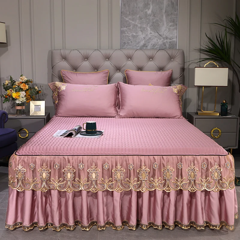 

2020 new Thickened cotton satin silk Bed spread Fitted Sheet Pillowcases 2/3 pcs Solid color Double lace edge princess bedding.