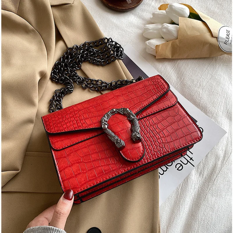 

2021 Spring New Product Stone Grain Diagonal Bag Net Red One-shoulder Portable Chain Bag Simple Temperament Bag Female