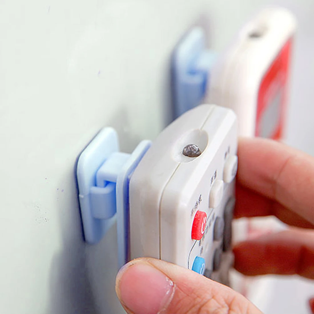 

Hot Sale 4pcs/set Wall Storage Organization Remote Control Holder Adhesive Tape Hanger Sticky Hook Set